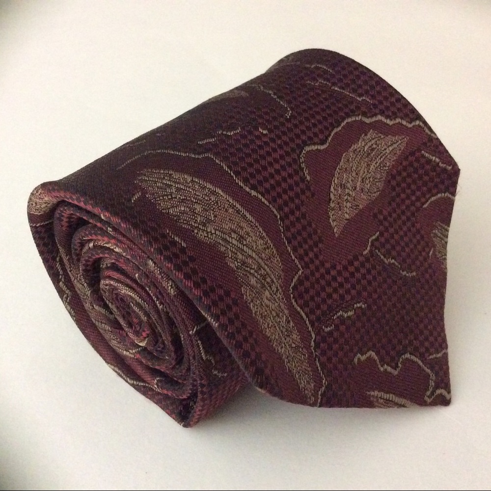Andrew Fezza Burgundy Geometric Silk Tie